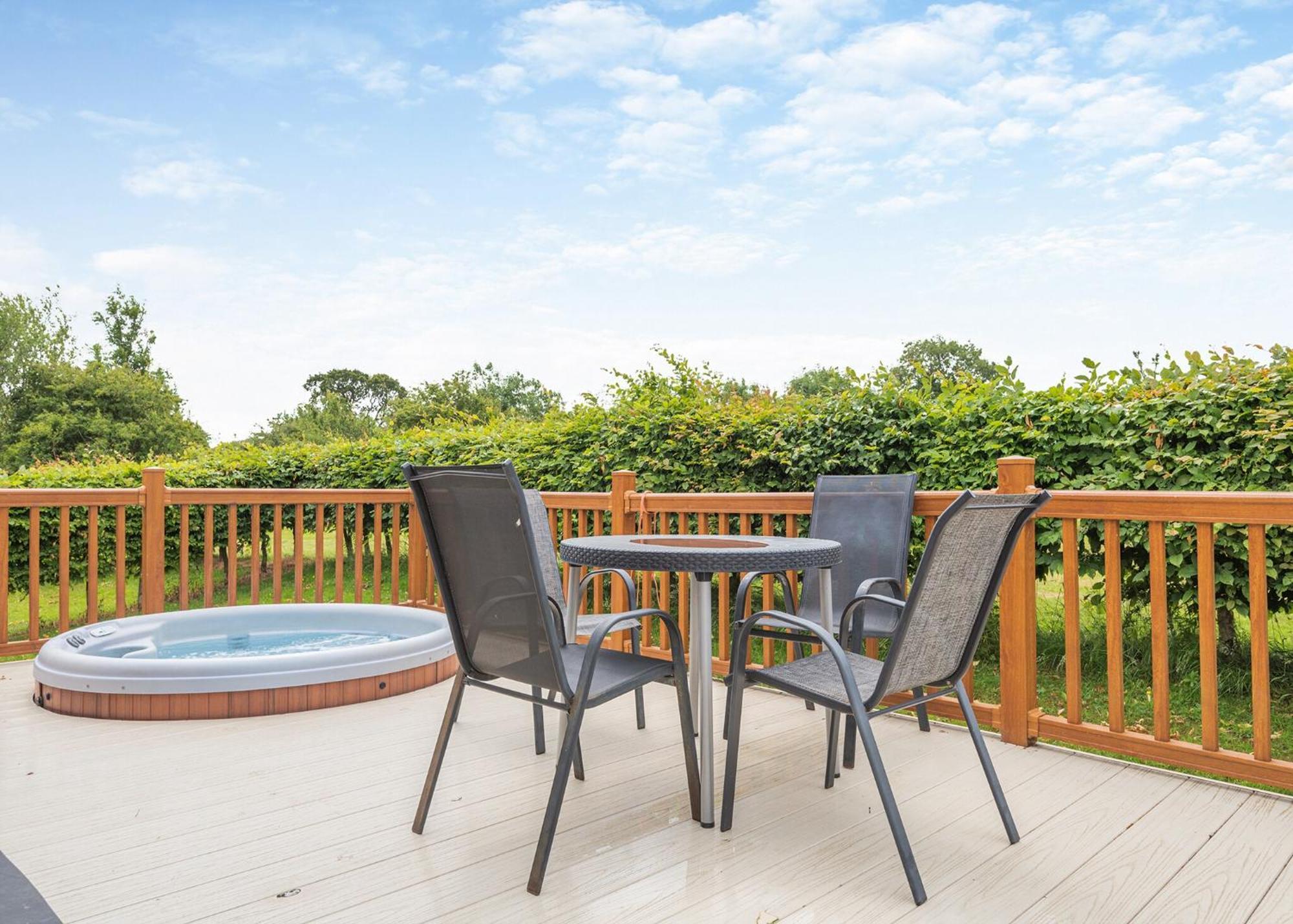 Wigmore Lakes Lodges Cardeston Экстерьер фото